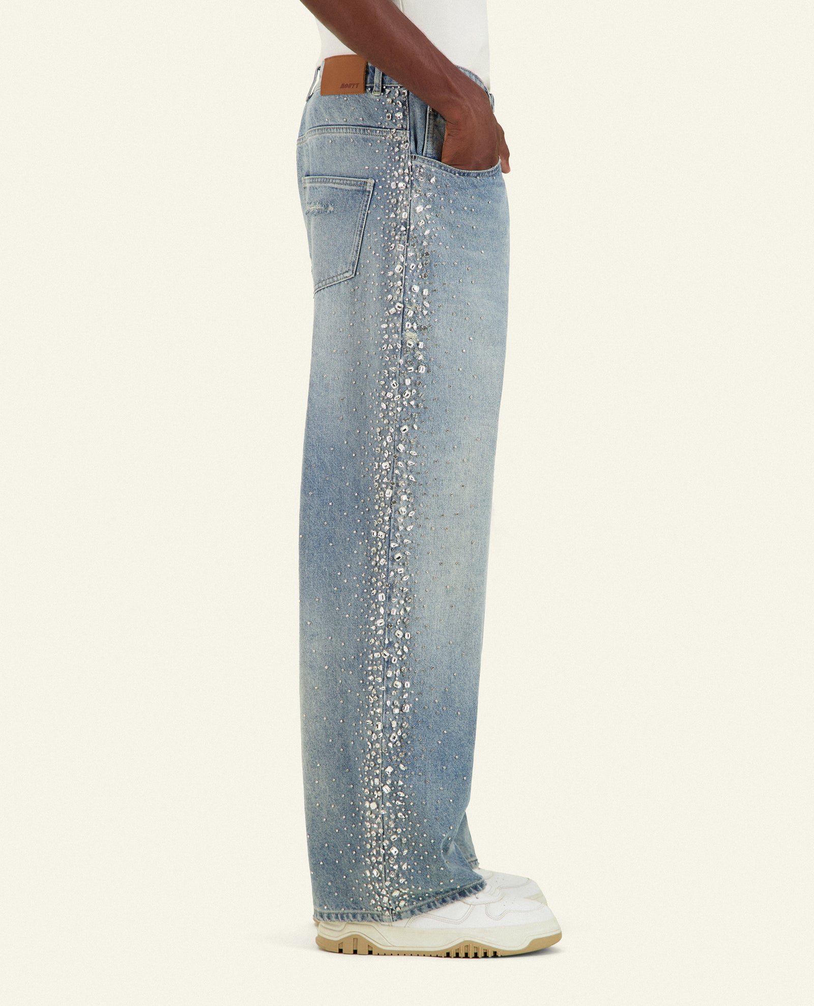 BAGGY STRASS JEANS – MOUTY BAGGY STRASS JEANS – MOUTY