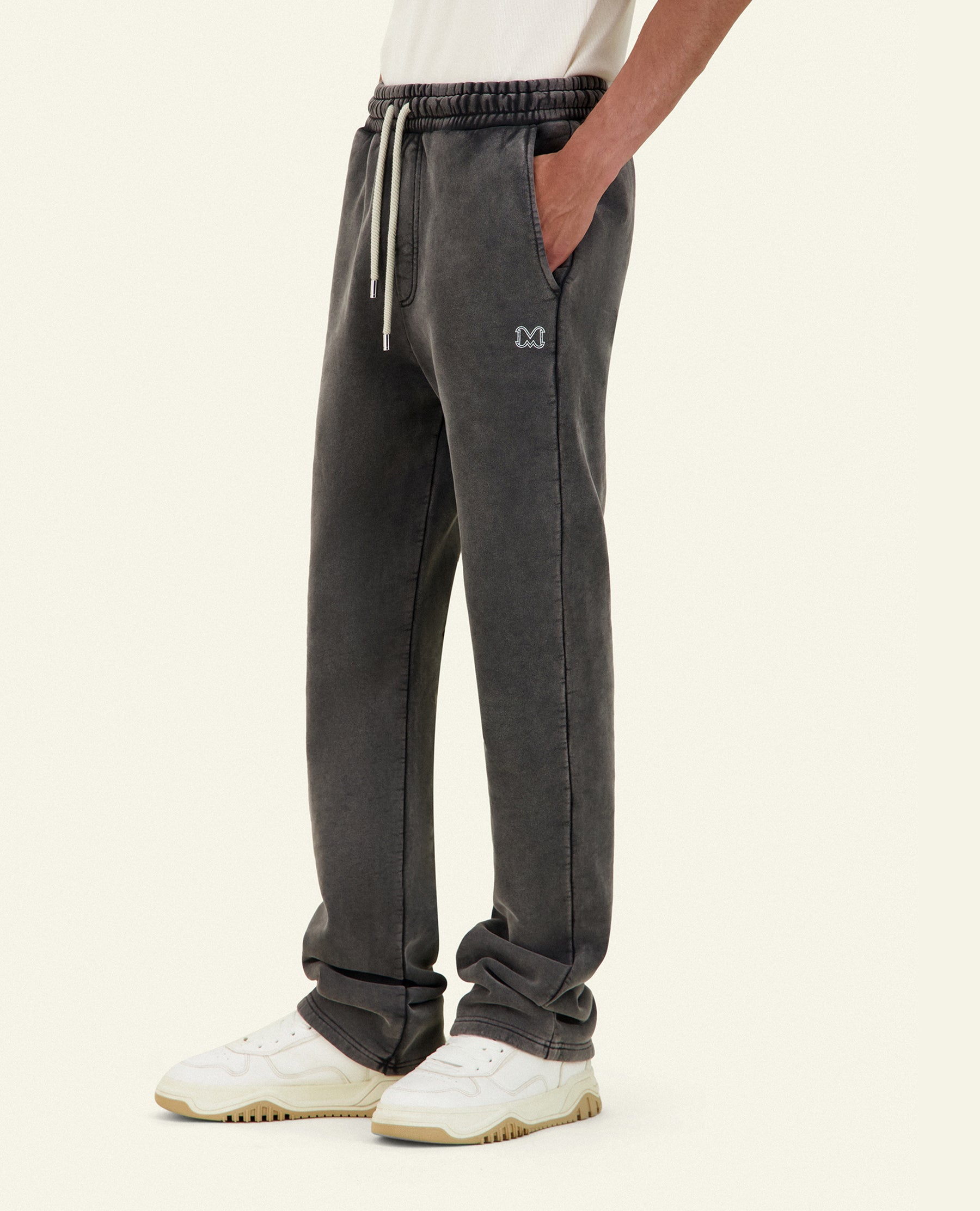 BLACK WASHED FLARE JOGGING PANTS