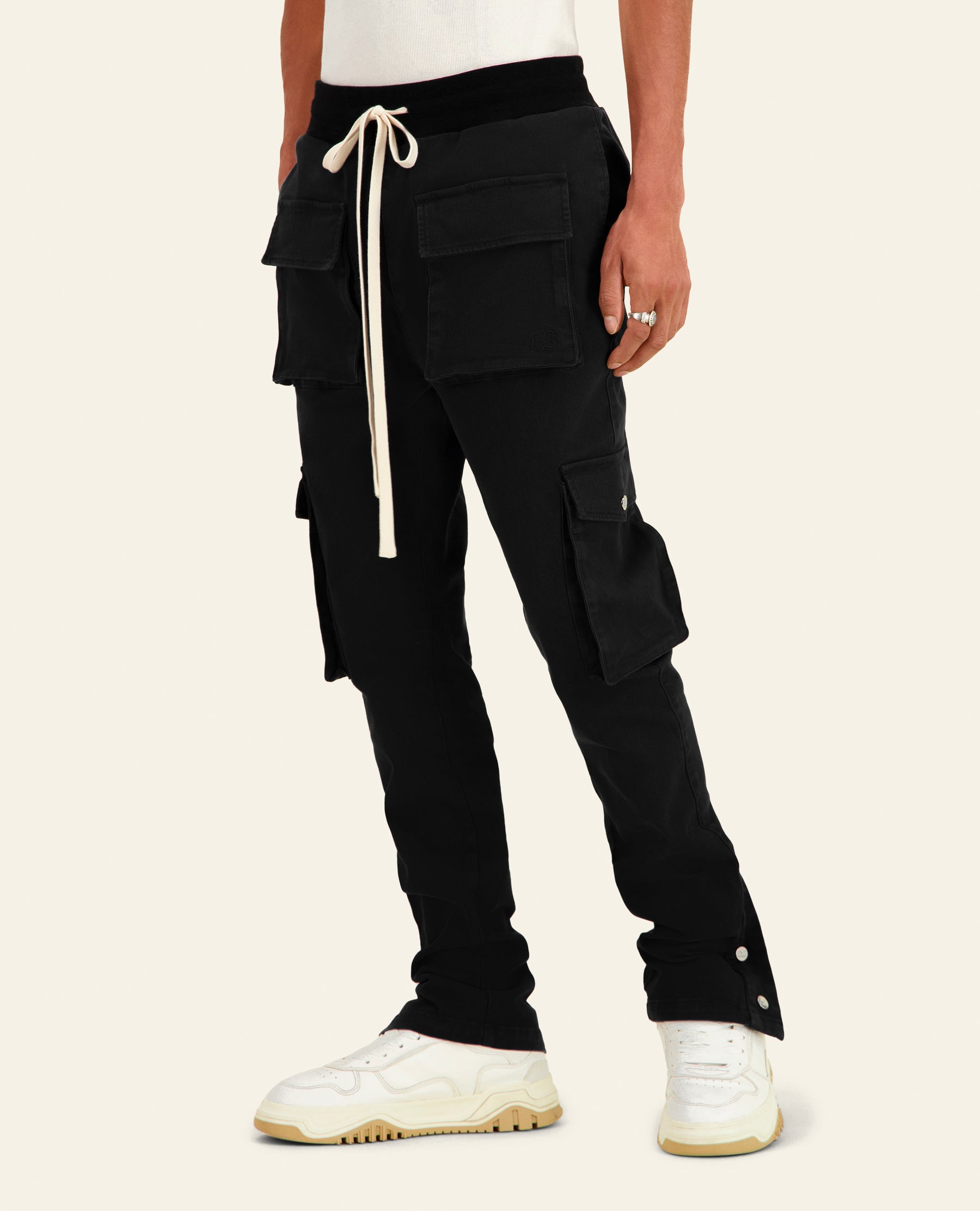 FP CARGO PANTS - BLACK