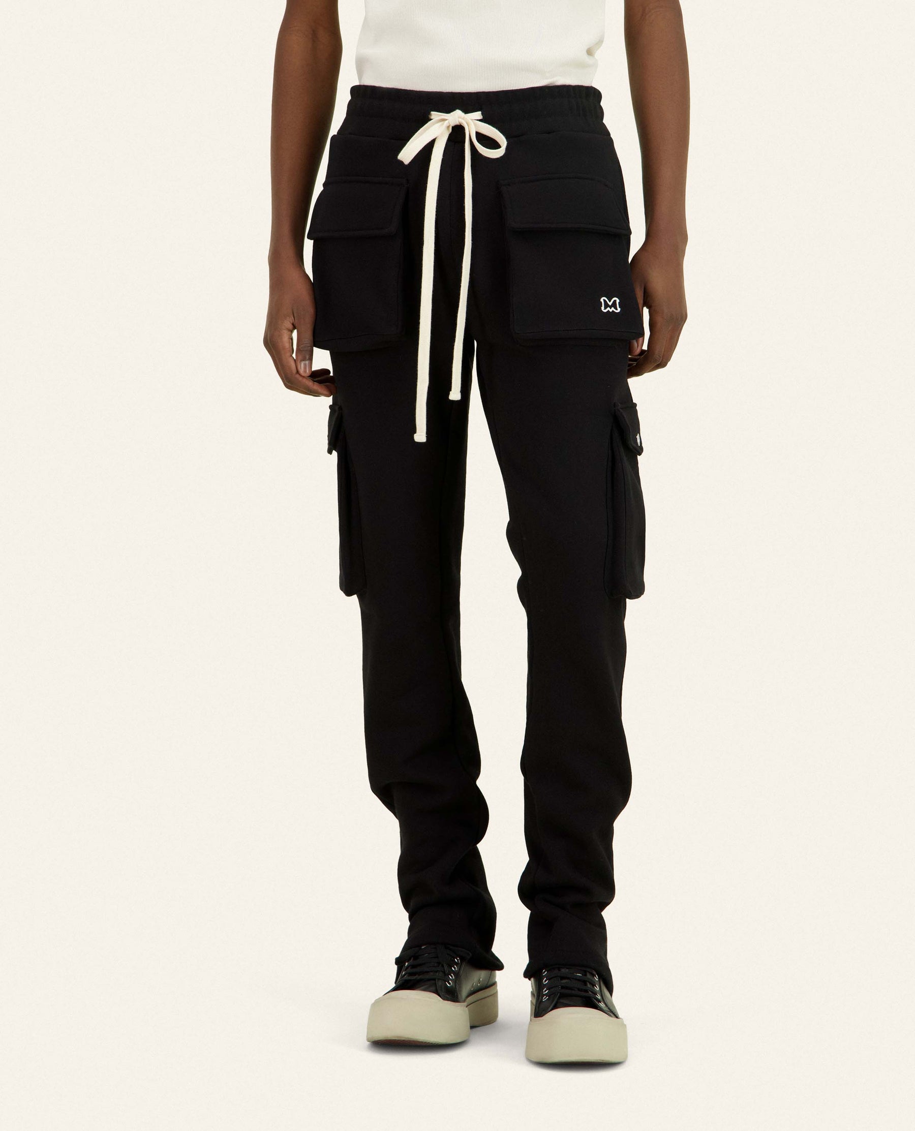 FP JOGGING CARGO PANTS - BLACK