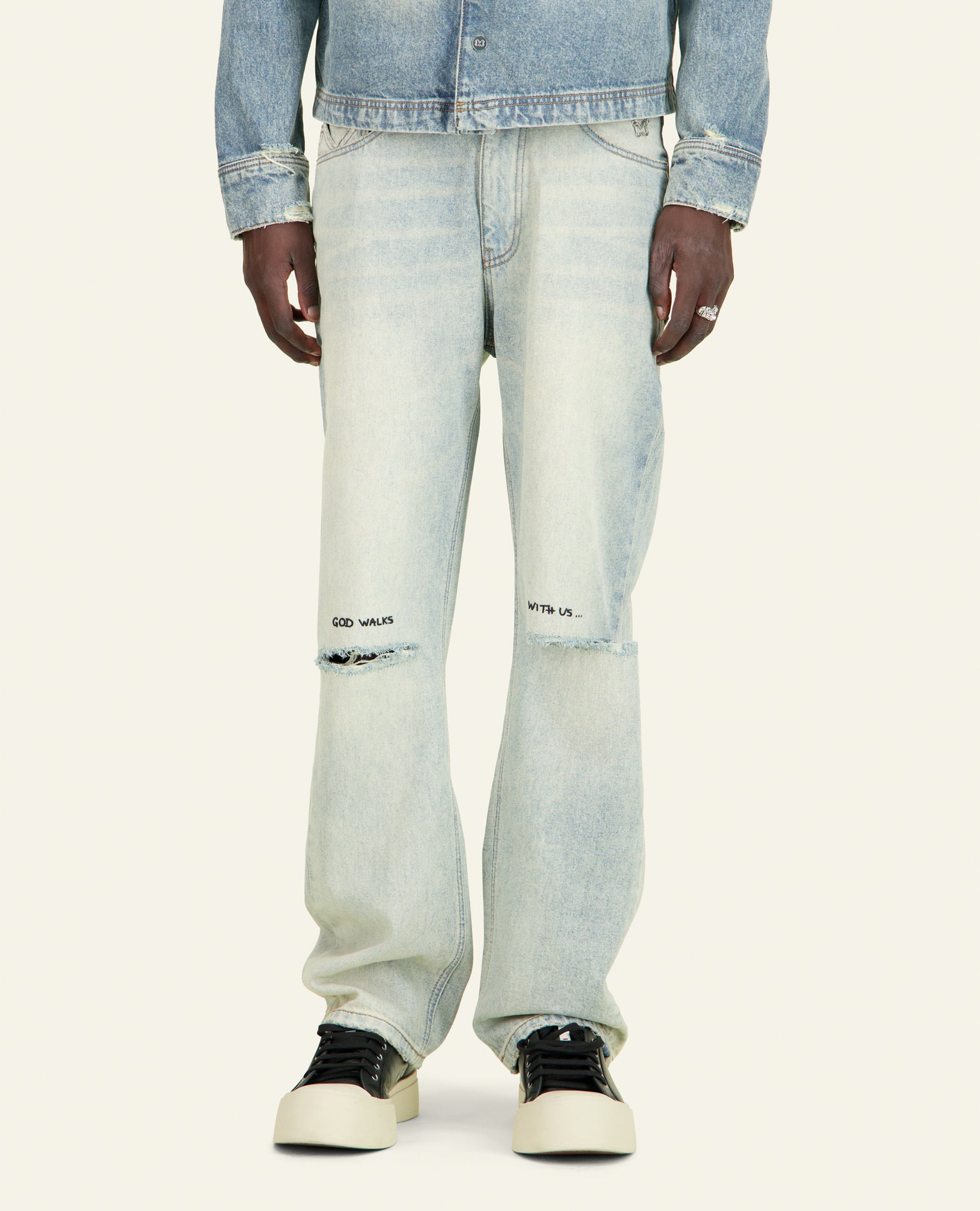 PANTALON EN JEAN GOD